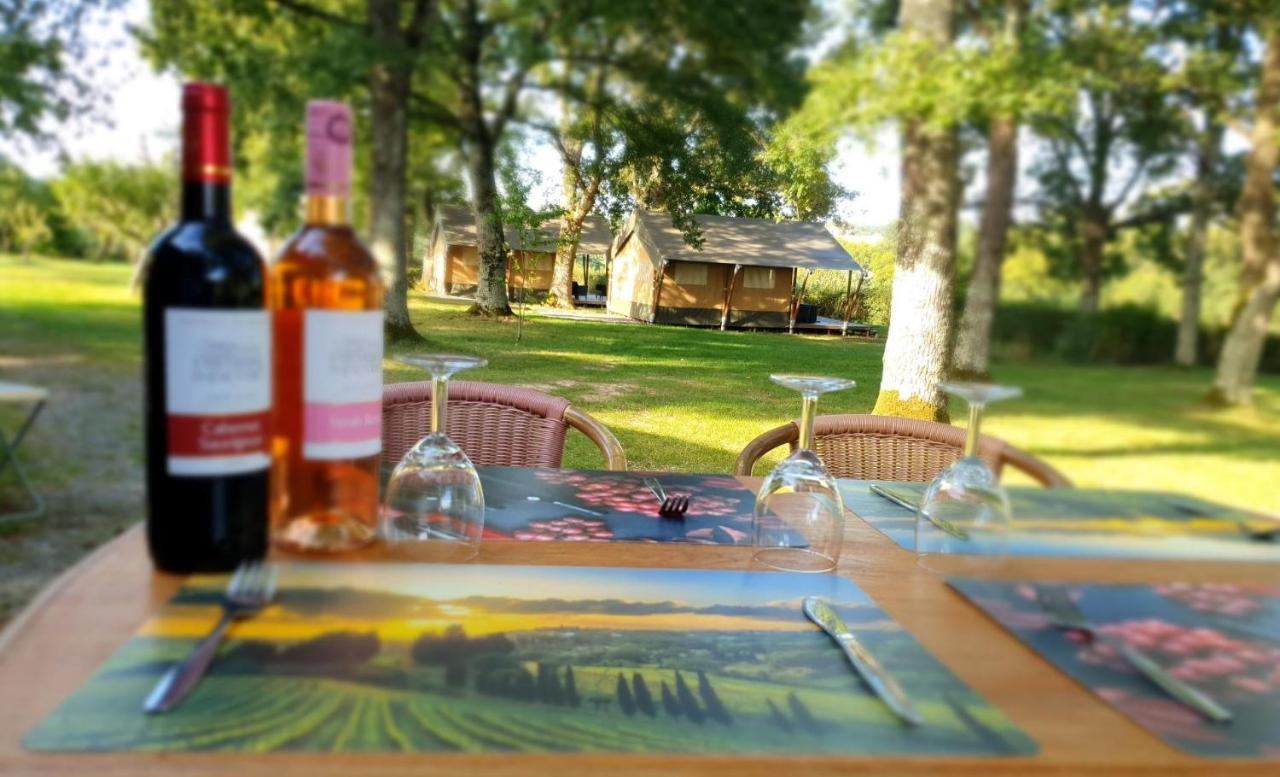 Glamping Les Arbres, Luxe Safaritent met zwembad Cronat Buitenkant foto