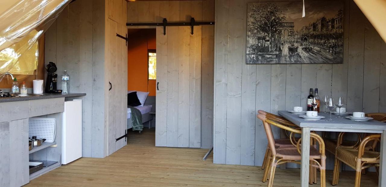 Glamping Les Arbres, Luxe Safaritent met zwembad Cronat Buitenkant foto